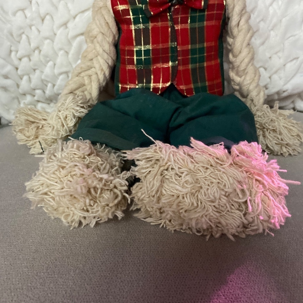 Porcelain Shelf Sitting Christmas Bunny - Picture 12 of 13